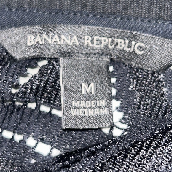 Banana Republic Geometric Pullover Sweater Size Medium - Picture 6 of 7